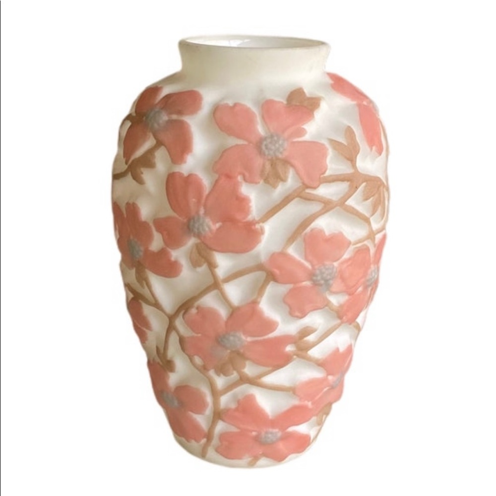 Consolidated Art Glass/Phoenix Glass Vase in Wild Rose; Pink dog wood flowers.